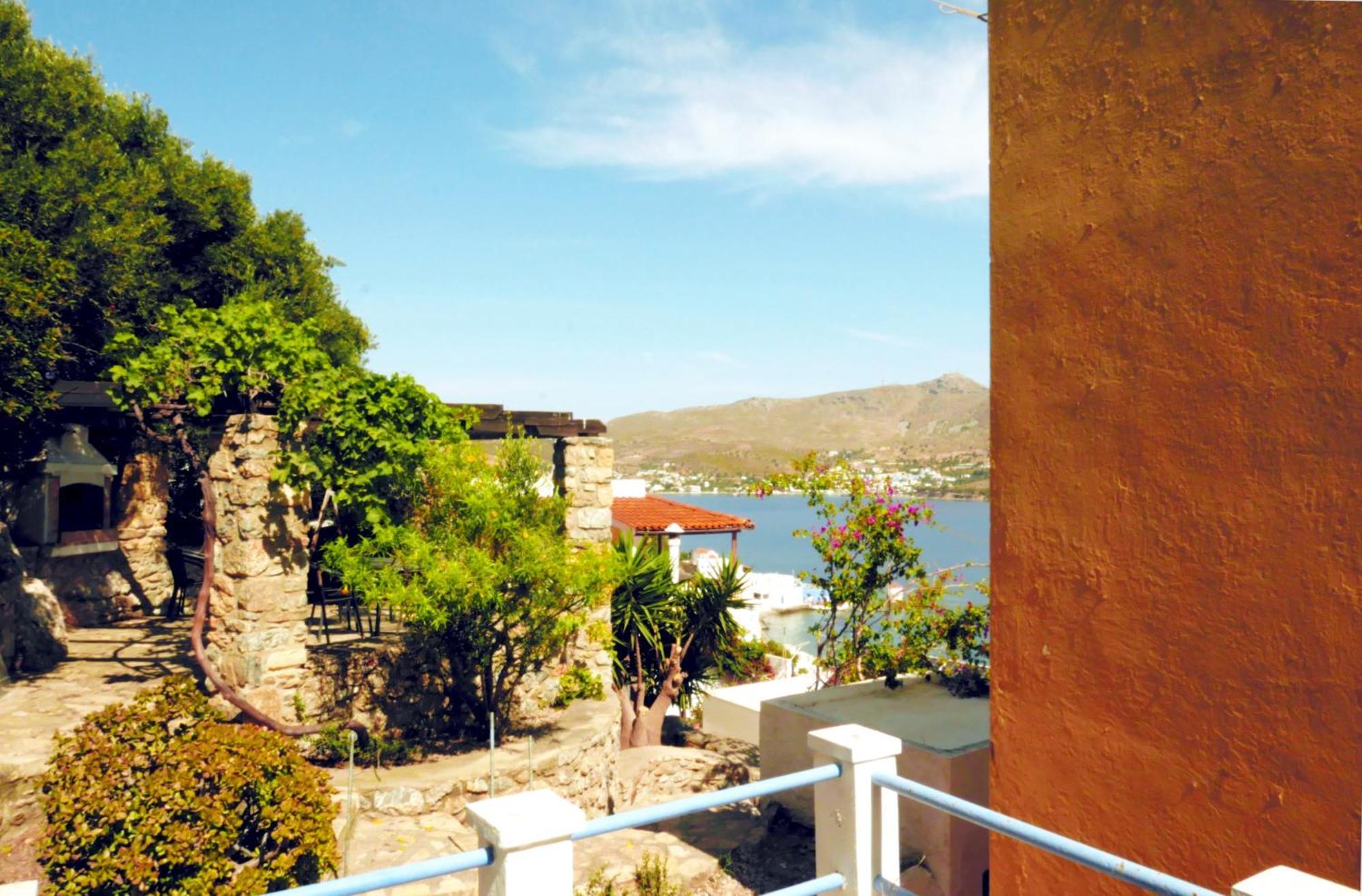 Elegeo Rockhouse Villa Agia Marina  Dış mekan fotoğraf