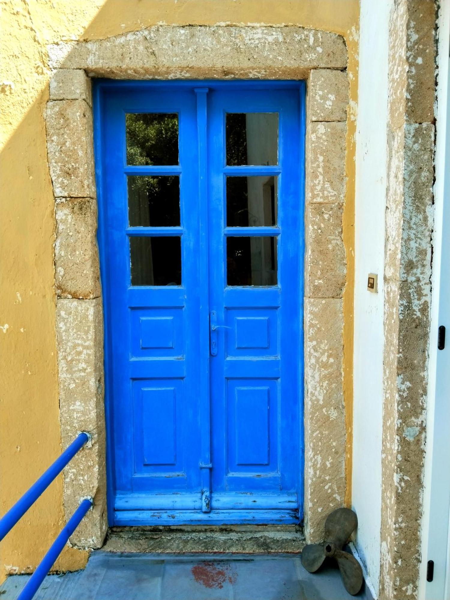 Elegeo Rockhouse Villa Agia Marina  Dış mekan fotoğraf