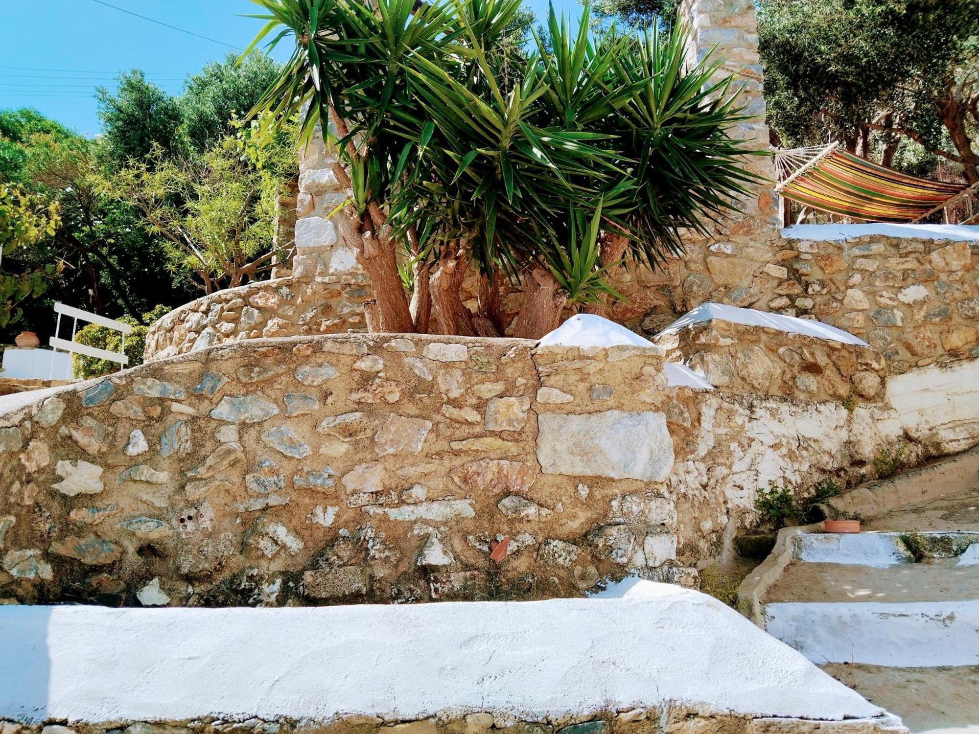 Elegeo Rockhouse Villa Agia Marina  Dış mekan fotoğraf
