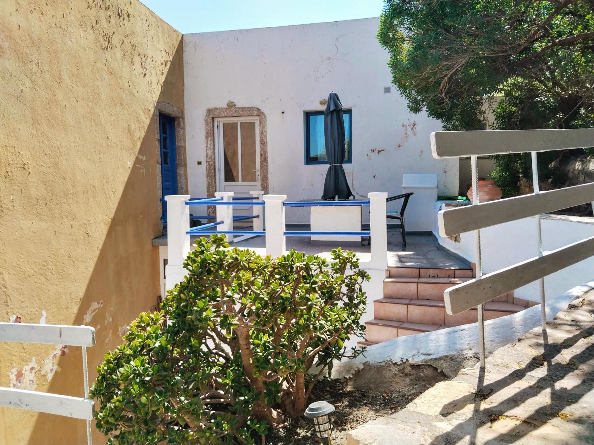 Elegeo Rockhouse Villa Agia Marina  Dış mekan fotoğraf