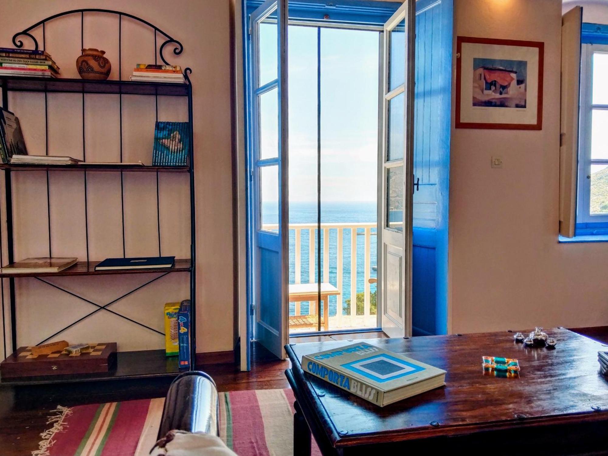 Elegeo Rockhouse Villa Agia Marina  Dış mekan fotoğraf